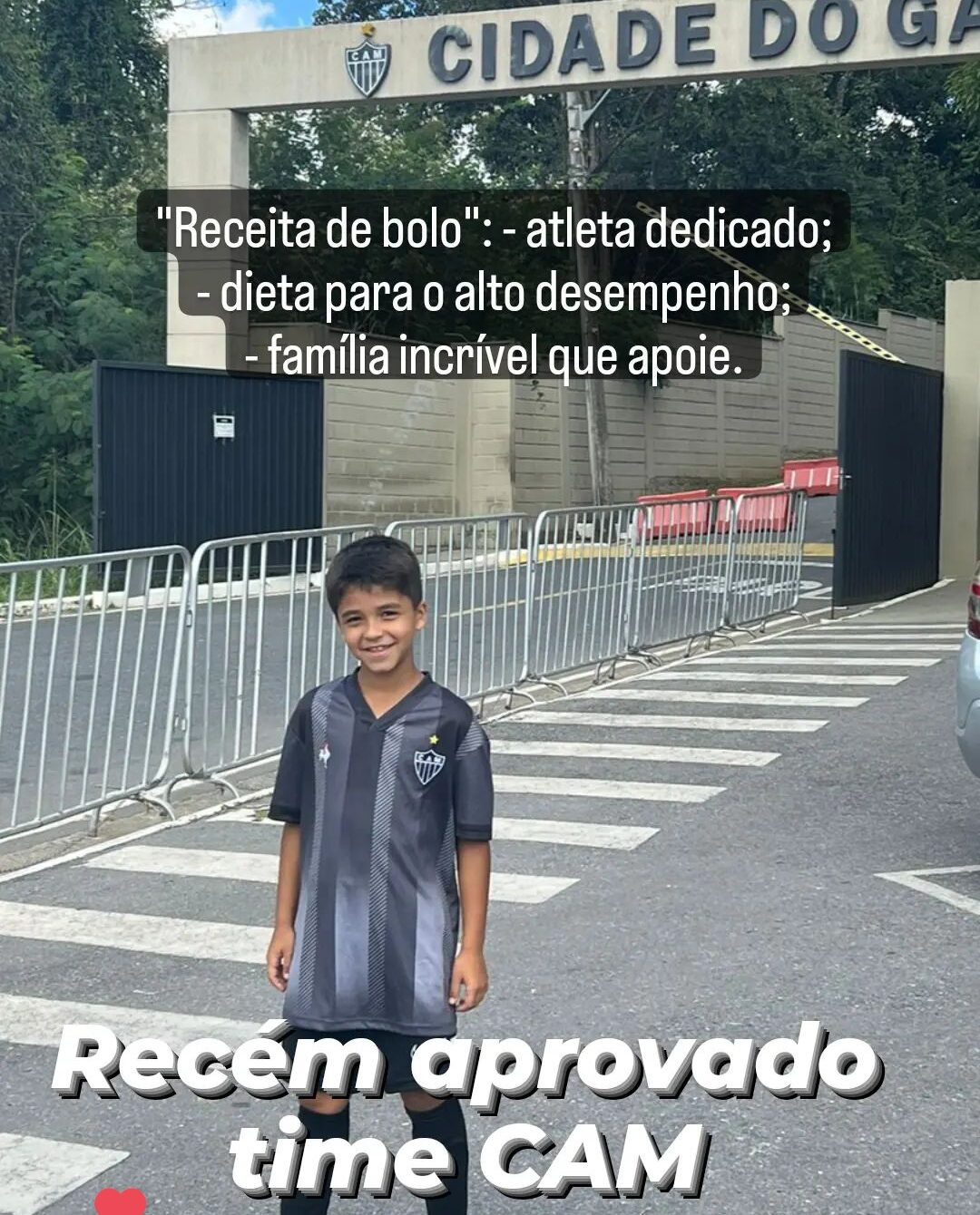 Conquistou vaga no time de base CAM